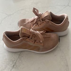 Adidas Edge Luxe 4 Sneakers